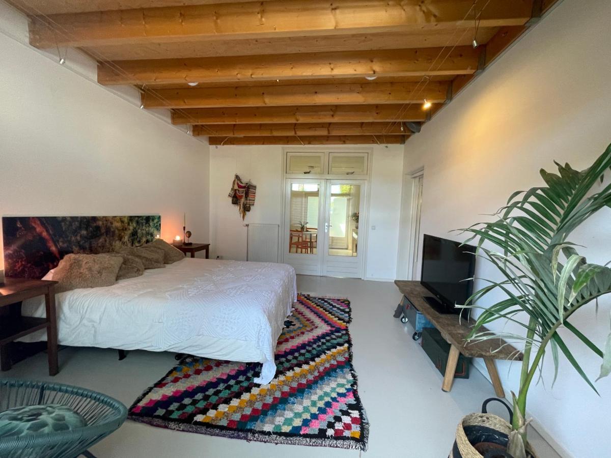 Studio Bliss Bed & Breakfast Oud-Gastel Екстериор снимка